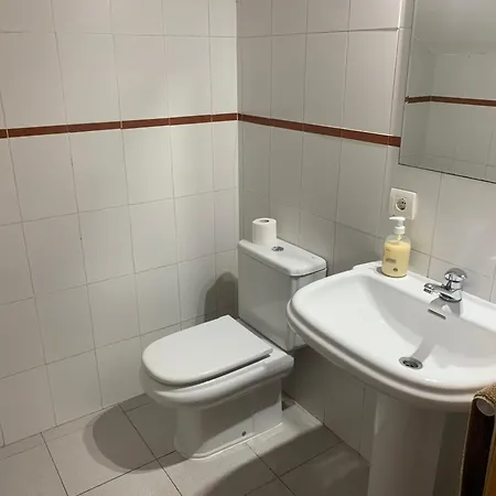 Bonita Casa En Entorno Idilico * Tomares