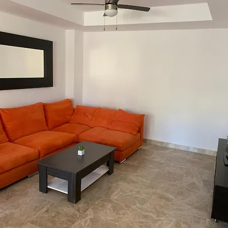 Bonita Casa En Entorno Idilico Tomares