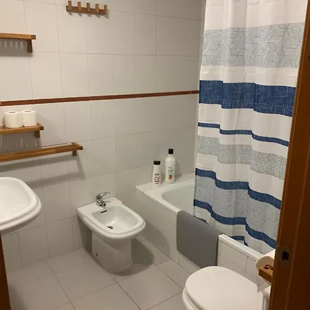 Bonita Casa En Entorno Idilico Tomares